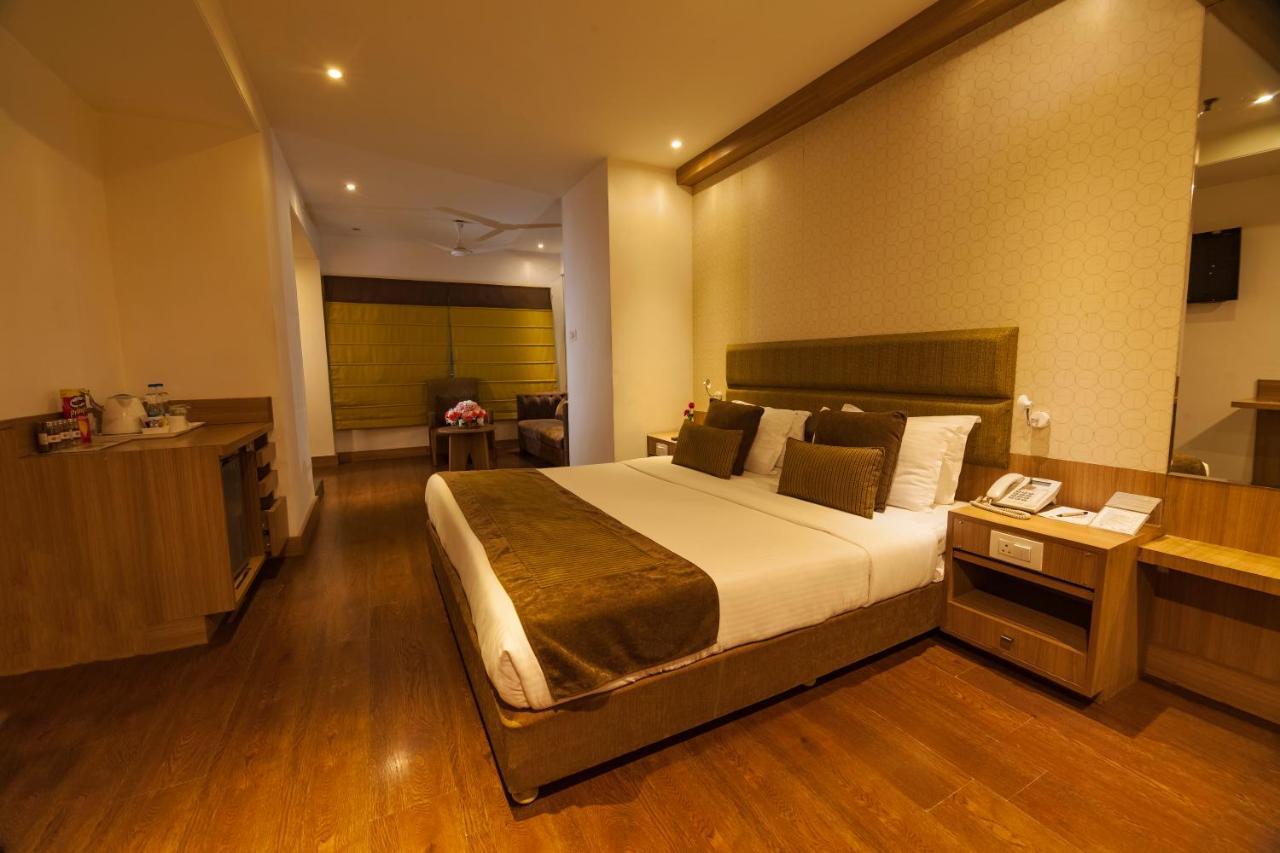 Hotel Centre Point Nagpur Exterior foto
